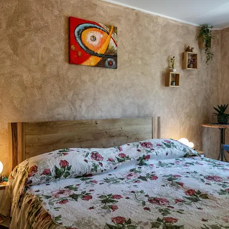 Tatil Evi Noela, A Cozy Surrounded By Nature Near The Sea *